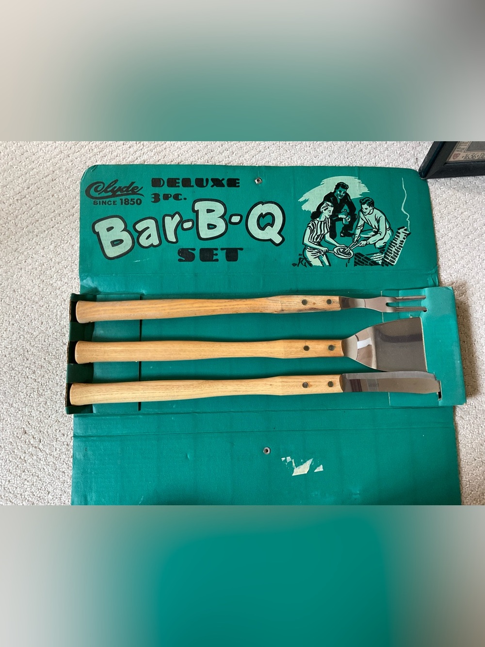 Clyde delux 3 pc. Bar B Q set
